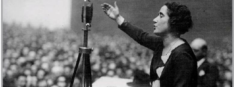 Clara-Campoamor-discurso-Foto-artehistoriacom_EDIIMA20150418_0076_3