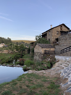 La imagen tiene un atributo ALT vacío; su nombre de archivo es Molino%2Ben%2BRihonor.jpg